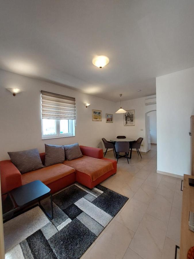 Apartments Maris Vranjic Exteriér fotografie